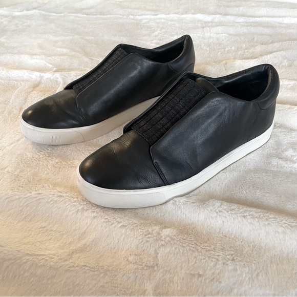 Vince Cantara Slip On Leather Sneakers - Picture 3 of 8